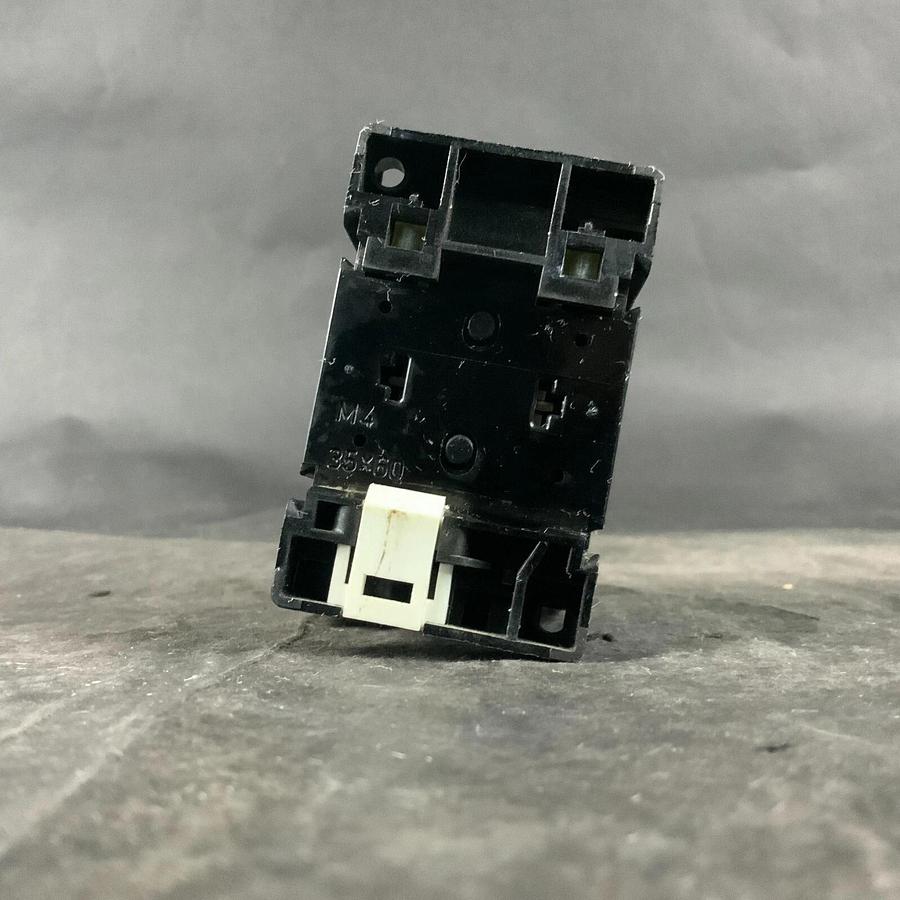 Used KLOCKNER MOELLER DILR40 CONTACTOR ($40 OBO)