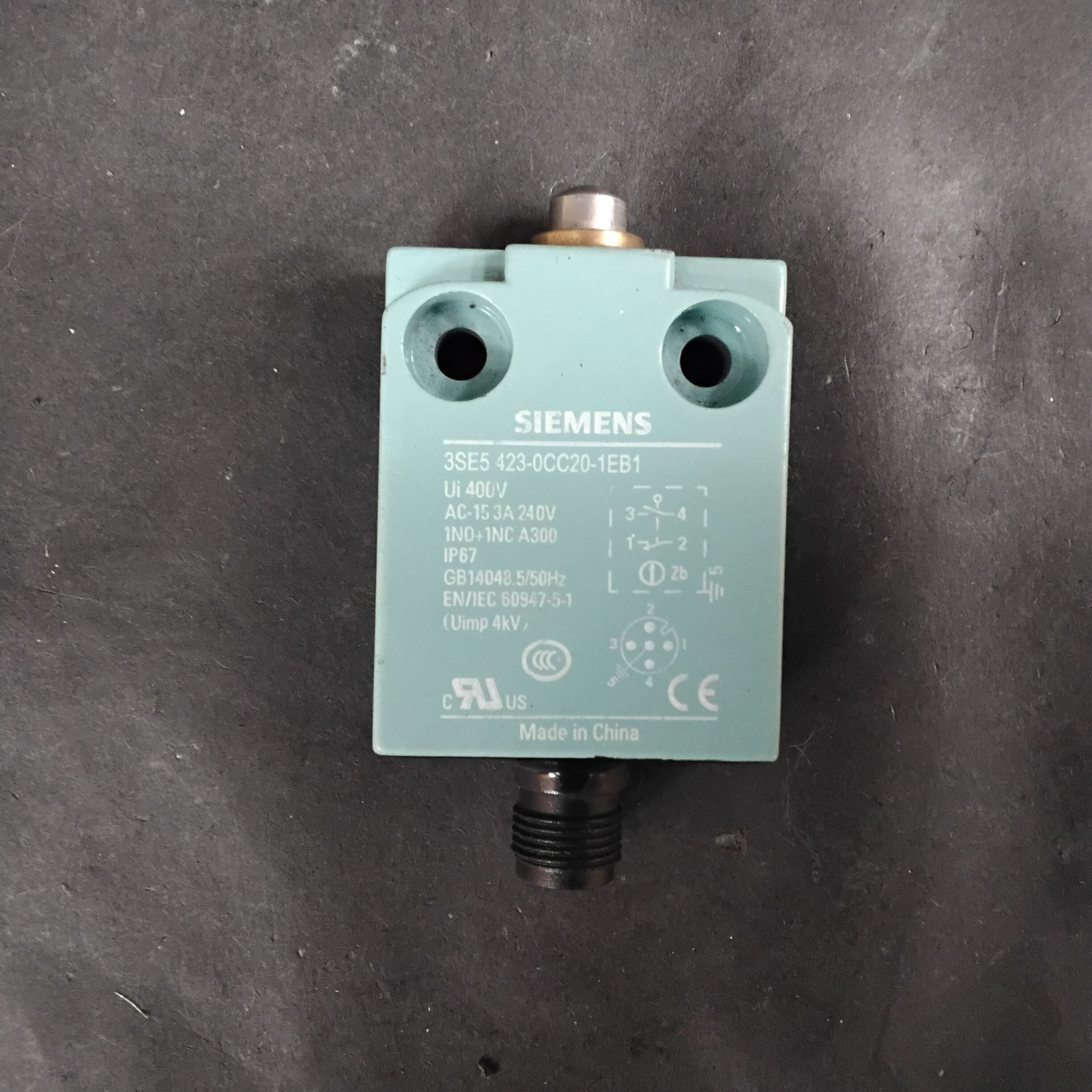 Used SIEMENS 3SE5 423-0CC20-1EB1 LIMIT SWITCH ($15 OBO)