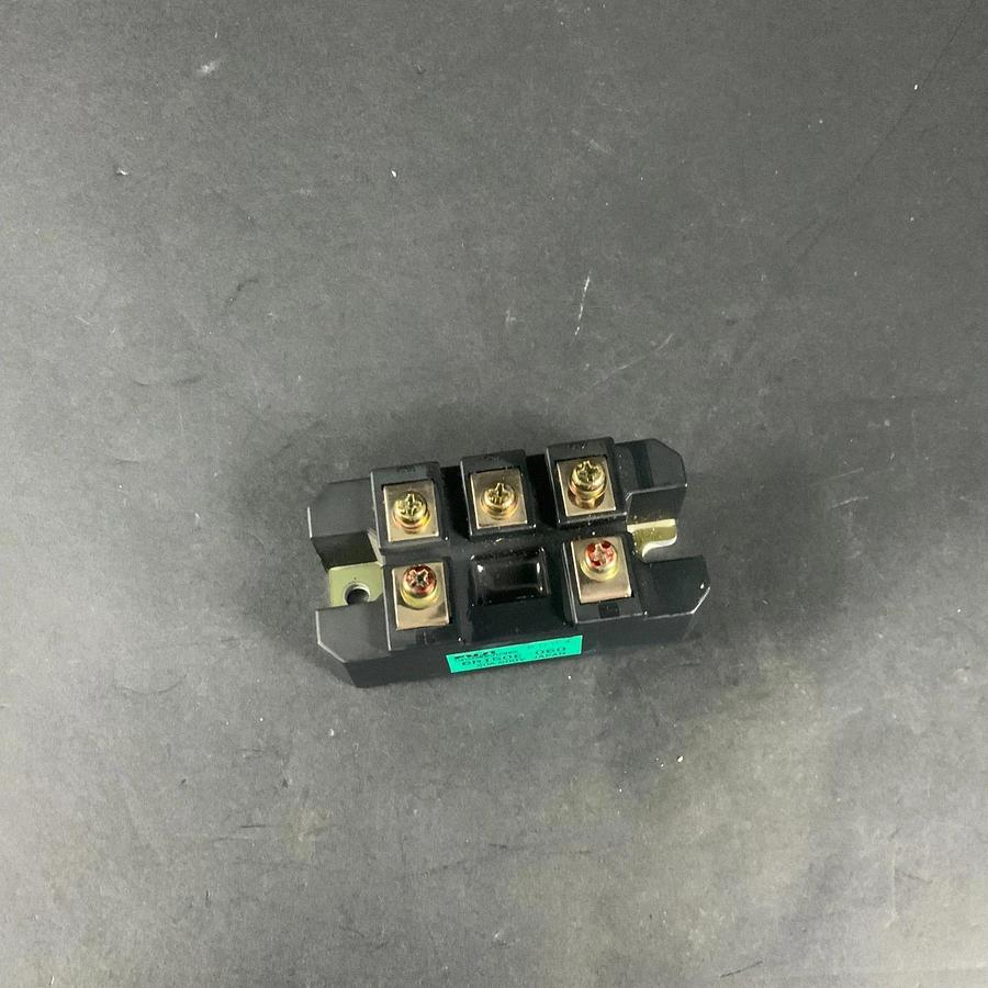 Used FUJI ELECTRIC 6RI50E-060 MODULE BLOCK ($15 OBO)