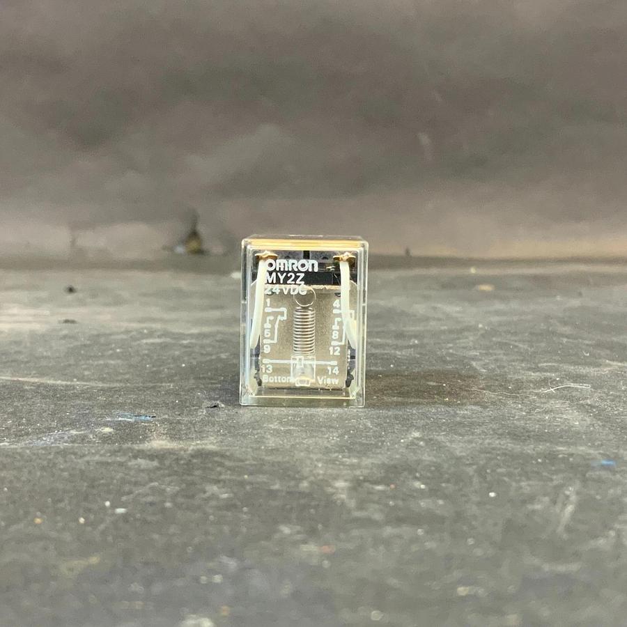 Used OMRON-MY2Z RELAY ($7 OBO)