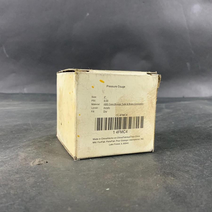 PRESSURE GUAGE 14FMC4 0-30PSI ($20 OBO)