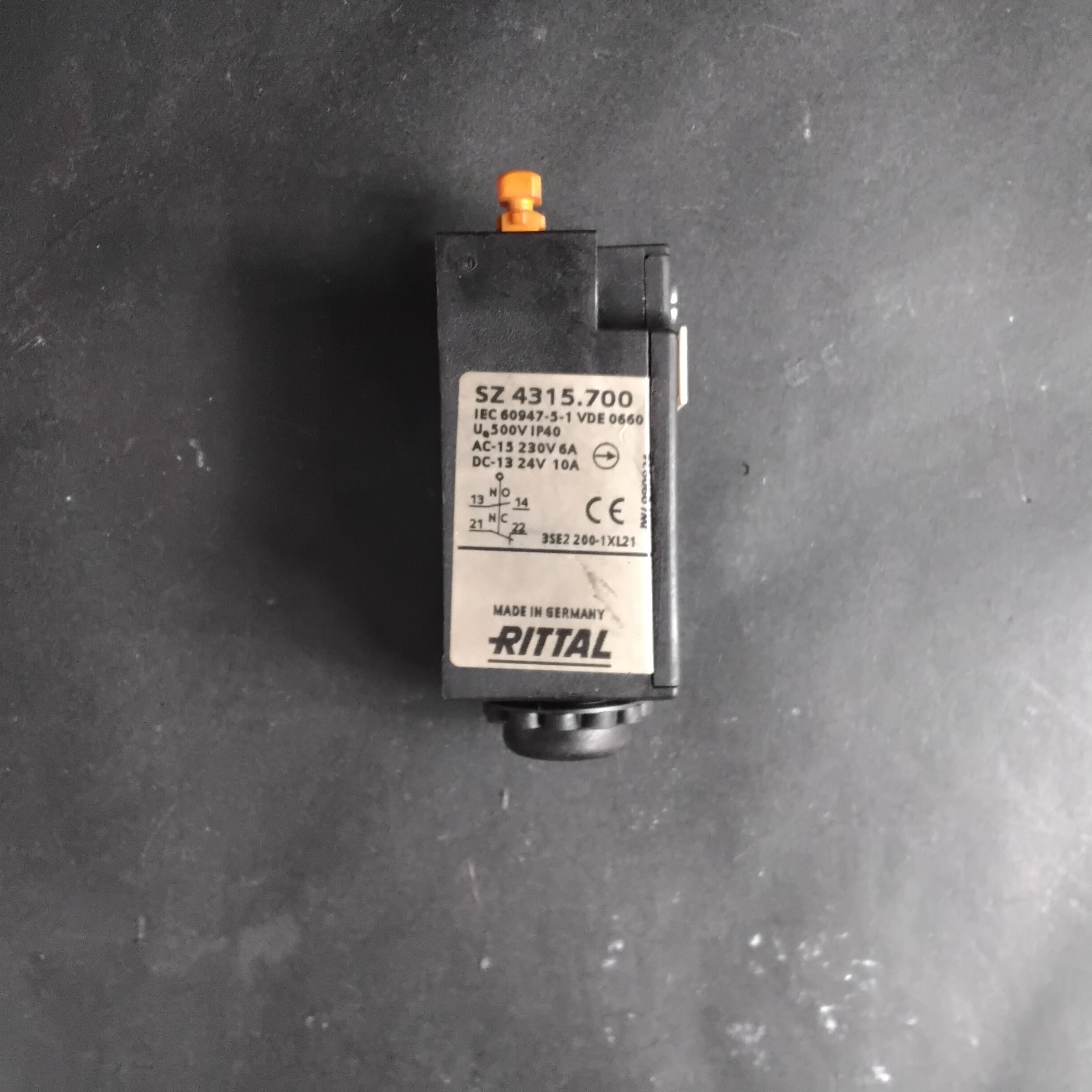 Used RITTAL SZ 4315.700 DOOR OPERATED SWITCH ($40 OBO)