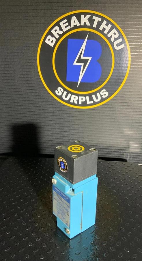 Used HONEYWELL MICROSWITCH LYT02C-2S ($54.99 OBO)