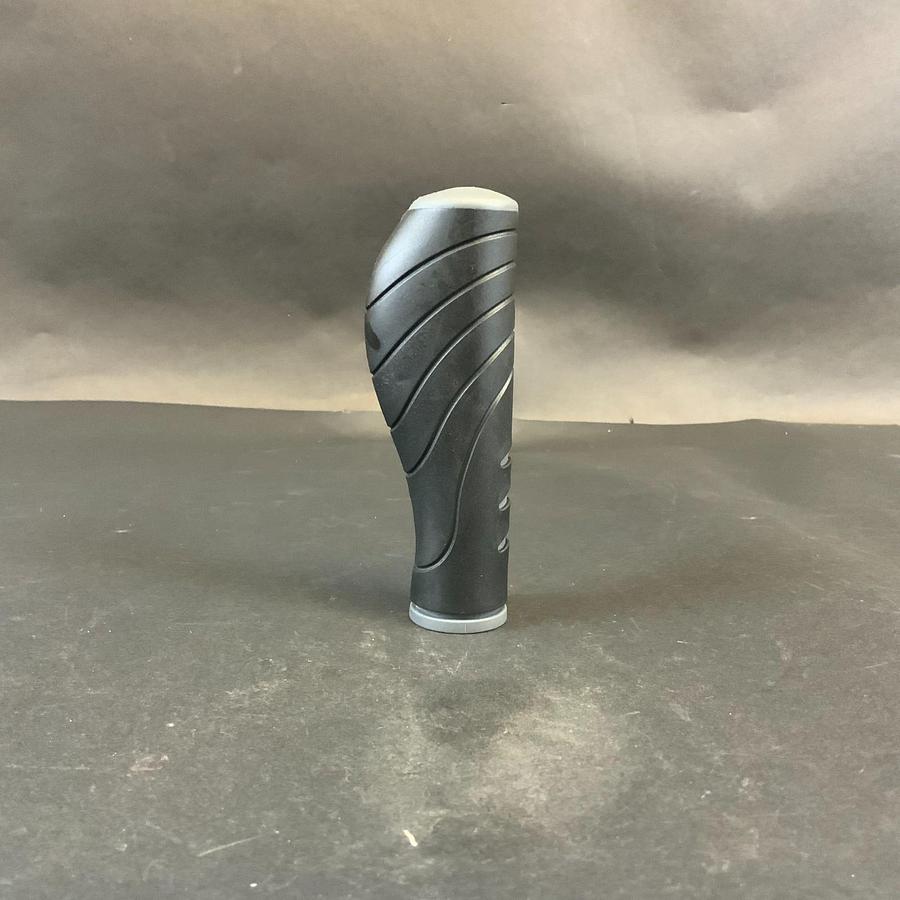 Used RUBBER HANDLE GRIP PAIR FOR E-BIKE ($8 OBO)