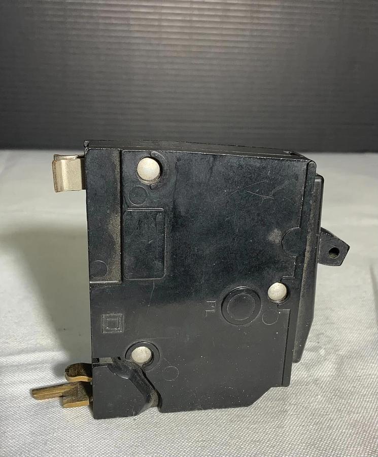 SCHNEIDER QO130 ($19.99 OBO)