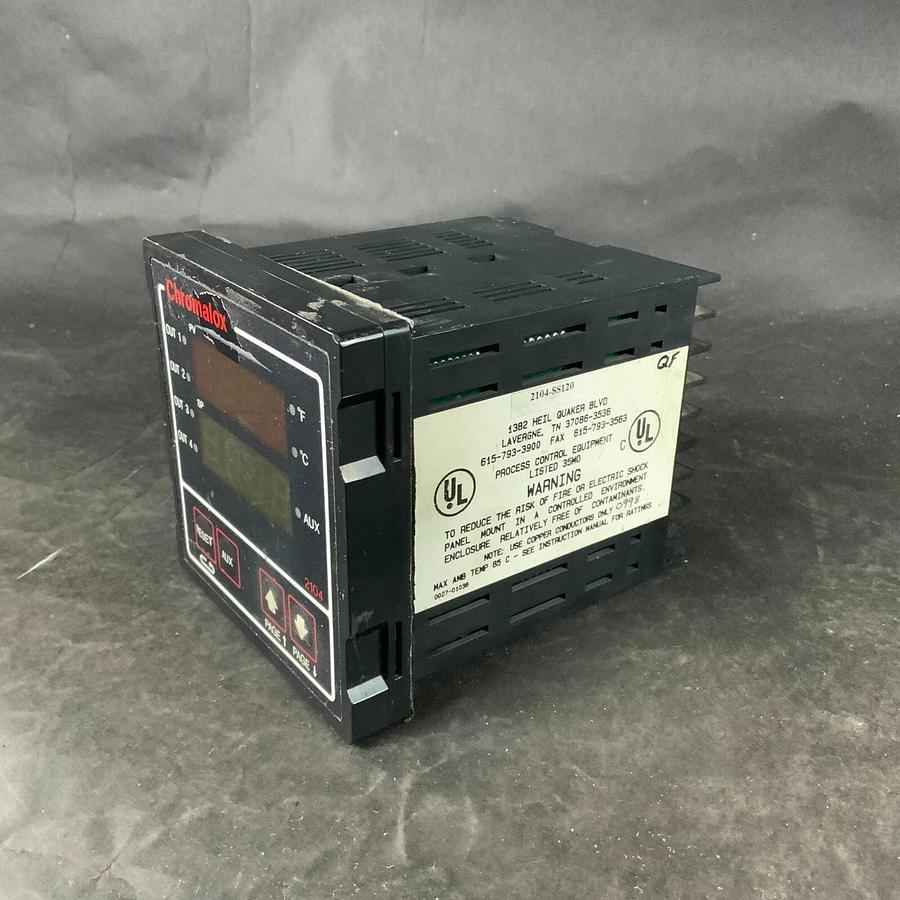 Used CHROMALOX 2104-SS120 TEMPERATURE CONTROLLER ($500 OBO)