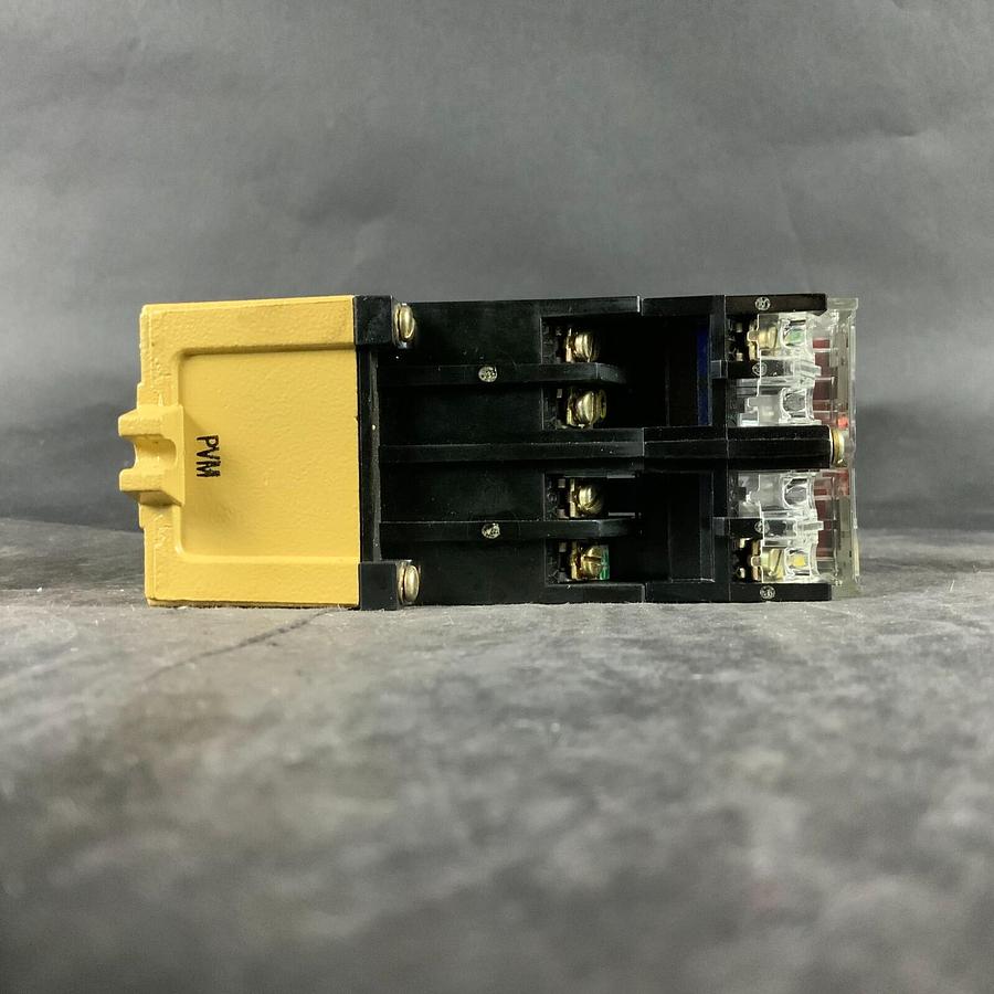 Used ALLEN BRADLEY 700-PZ2220A1 RELAY ($80 OBO)