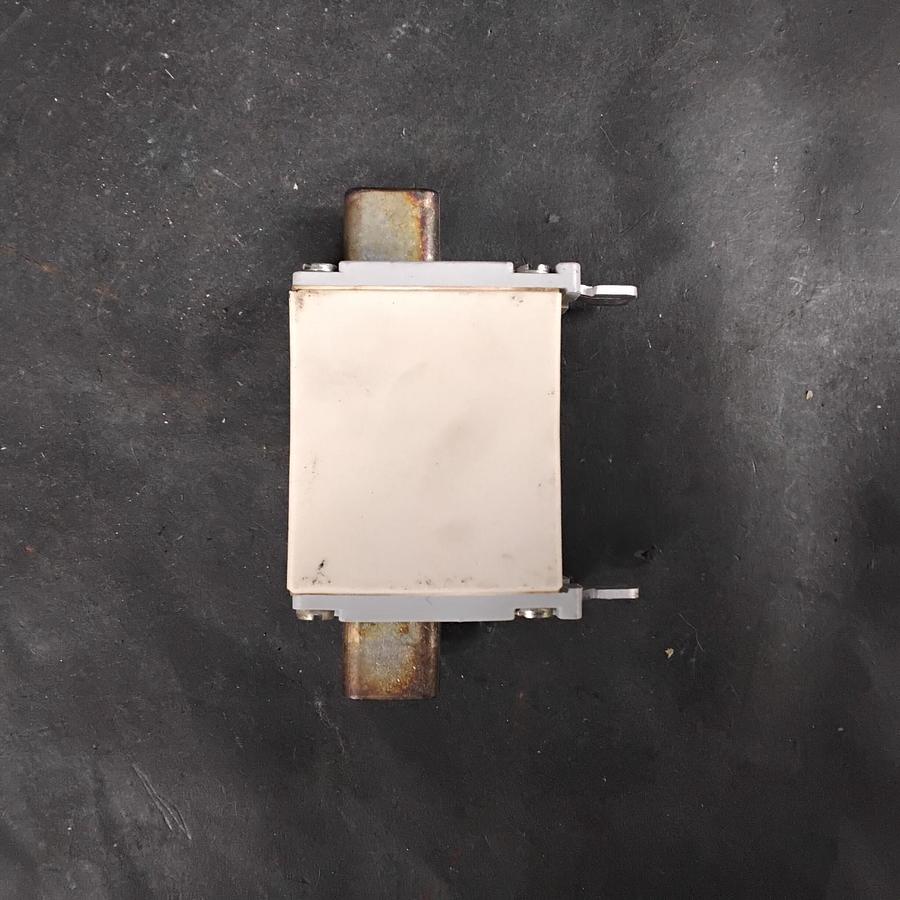 Used SIEMENS 3NA2 807-6 FUSE ($10 OBO)
