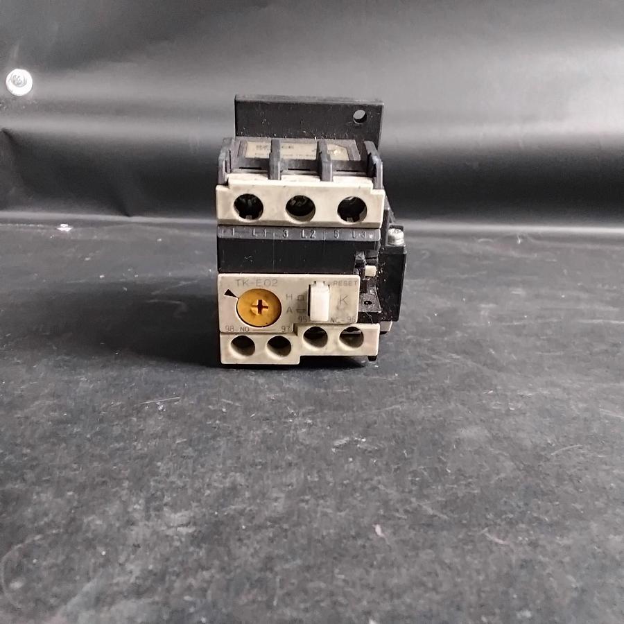Used FUJI ELECTRIC TK-E02 OVERLOAD RELAY ($30 OBO)