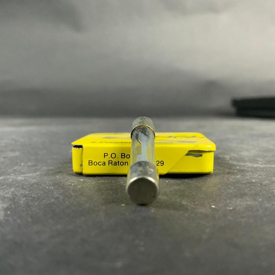 D&R 3AG-15A-32V FUSE - SET OF 5 ($5 OBO)