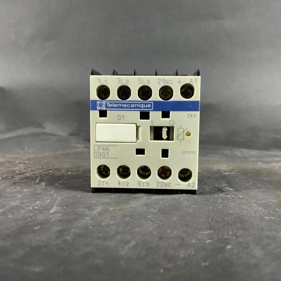 Used TELEMECANIQUE LP4K-0901 CONTACTOR ($30 OBO)