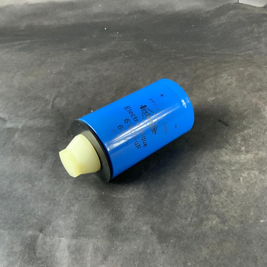 Used LECLANCHE EFV 63 N 6800 ELECTROLYTE CAPACITOR ($35 OBO)