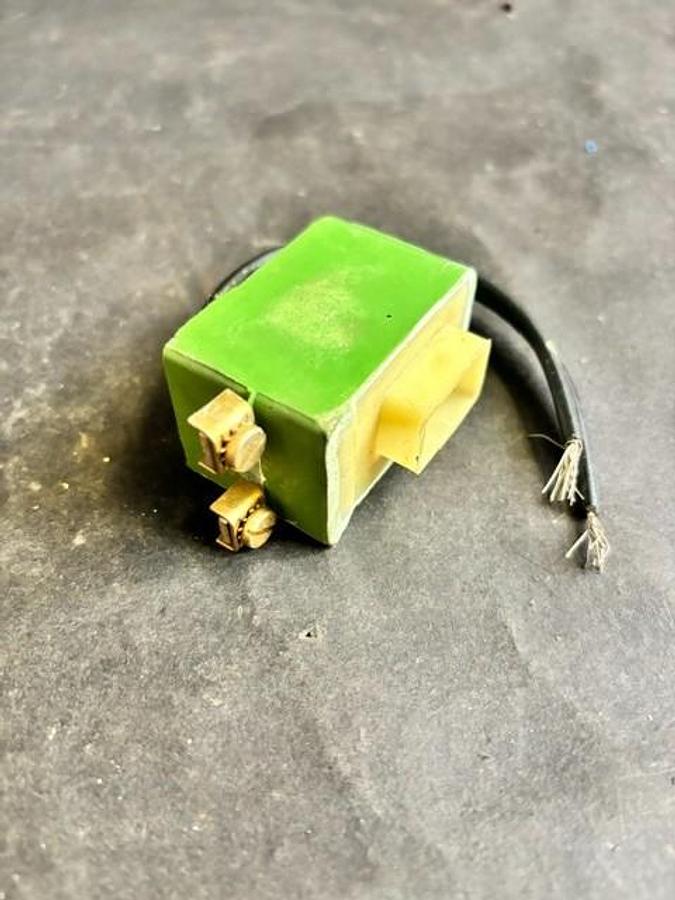 Used GENERAL ELECTRIC 15D2G4 VALVE COIL