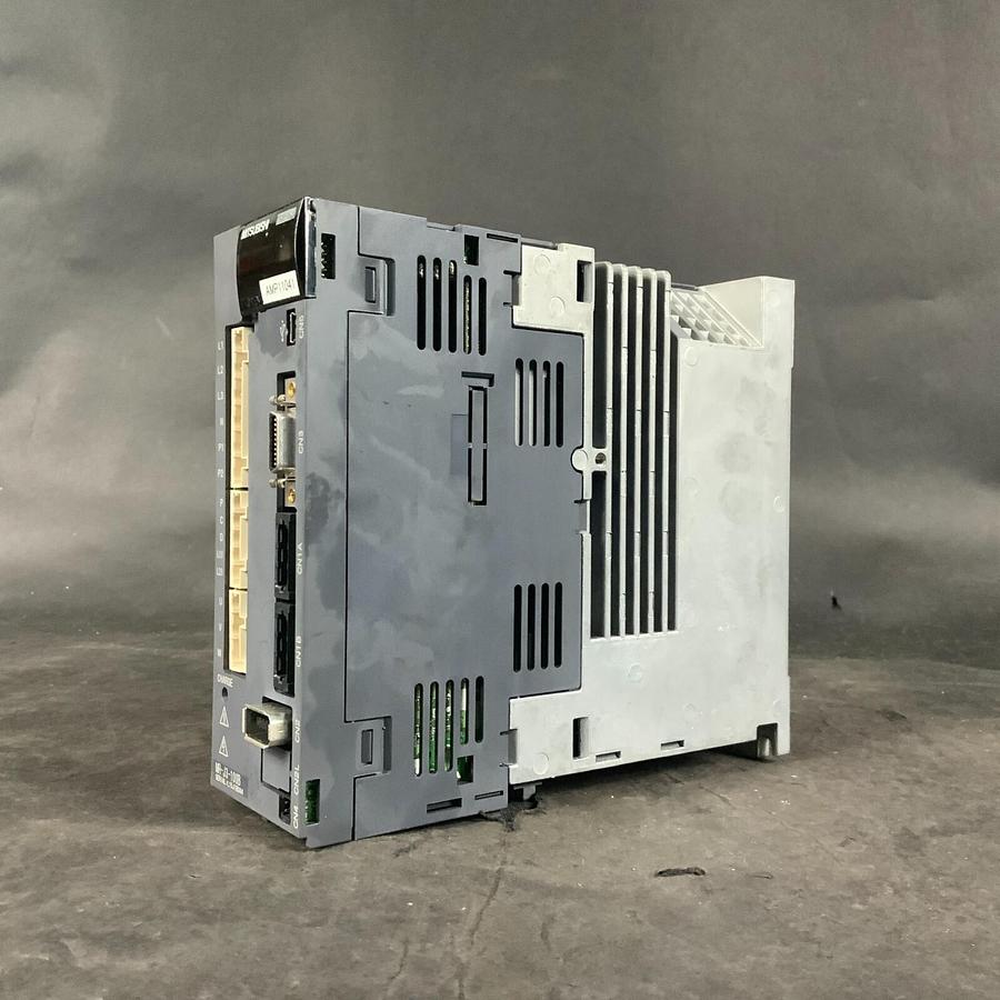 Used MITSUBISHI MR-J3-100B AC SERVO ($100 OBO)