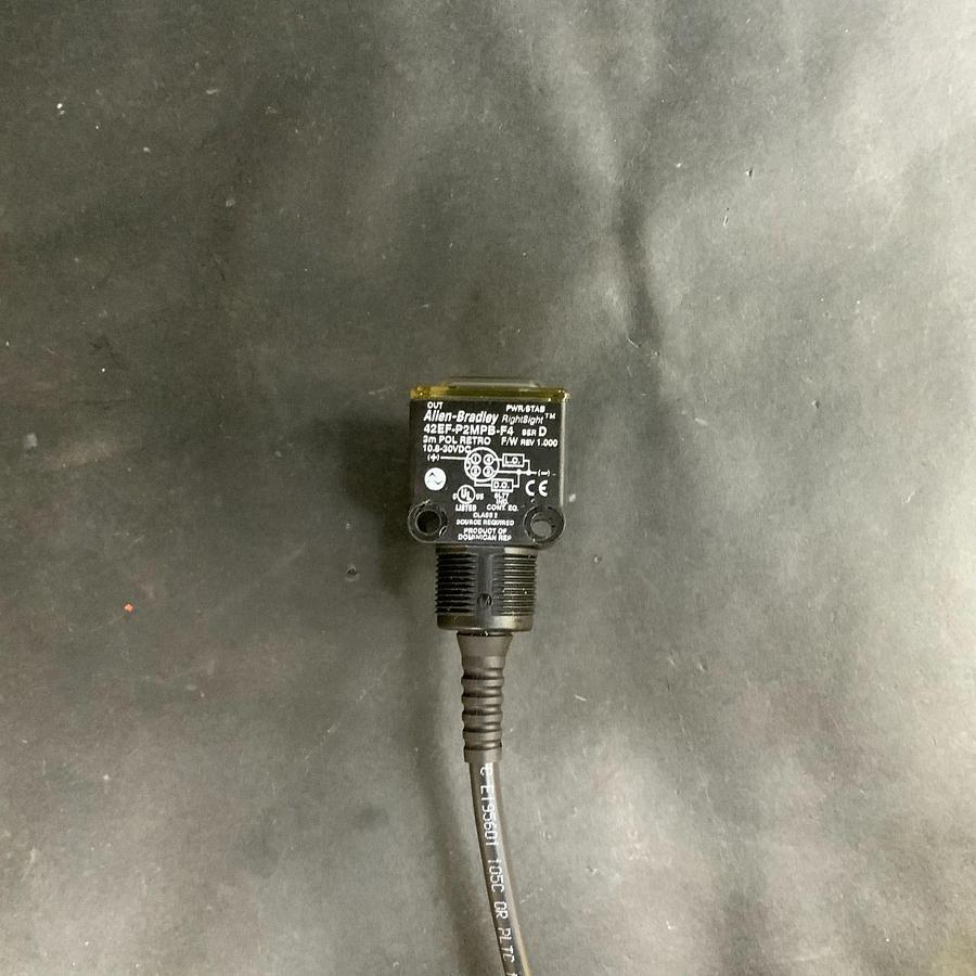 Used ALLEN BRADLEY 42EF-P2MPB-F4 PHOTOELECTRIC SENSOR ($20 OBO)
