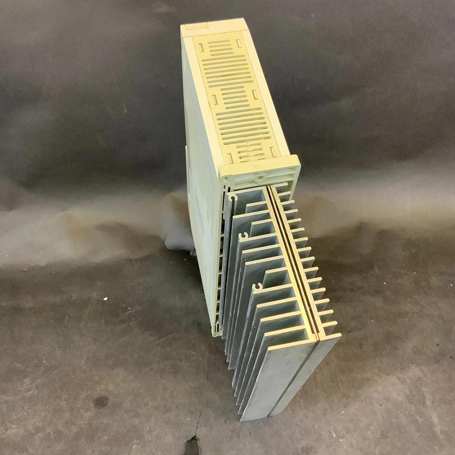 Used MITSUBISHI MDS-B-V1-20 SERVO AMPLIFIER ($500 OBO)