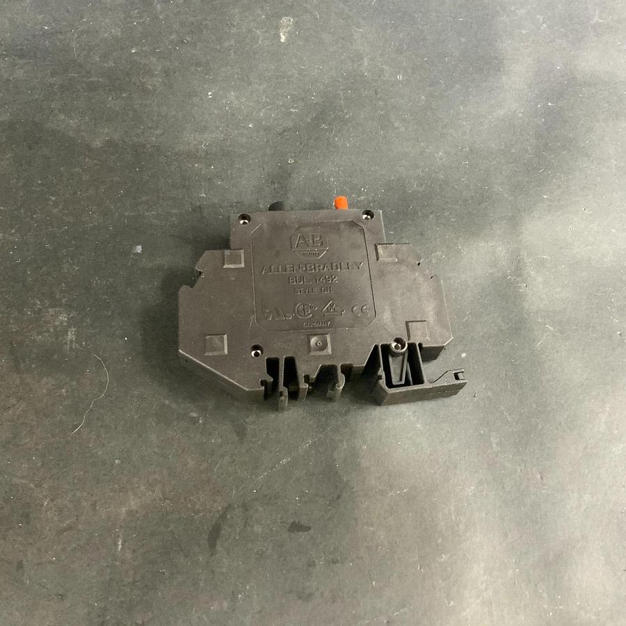 Used ALLEN BRADLEY 1492-GH040 SER.B CIRCUIT BREAKER ($10 OBO)