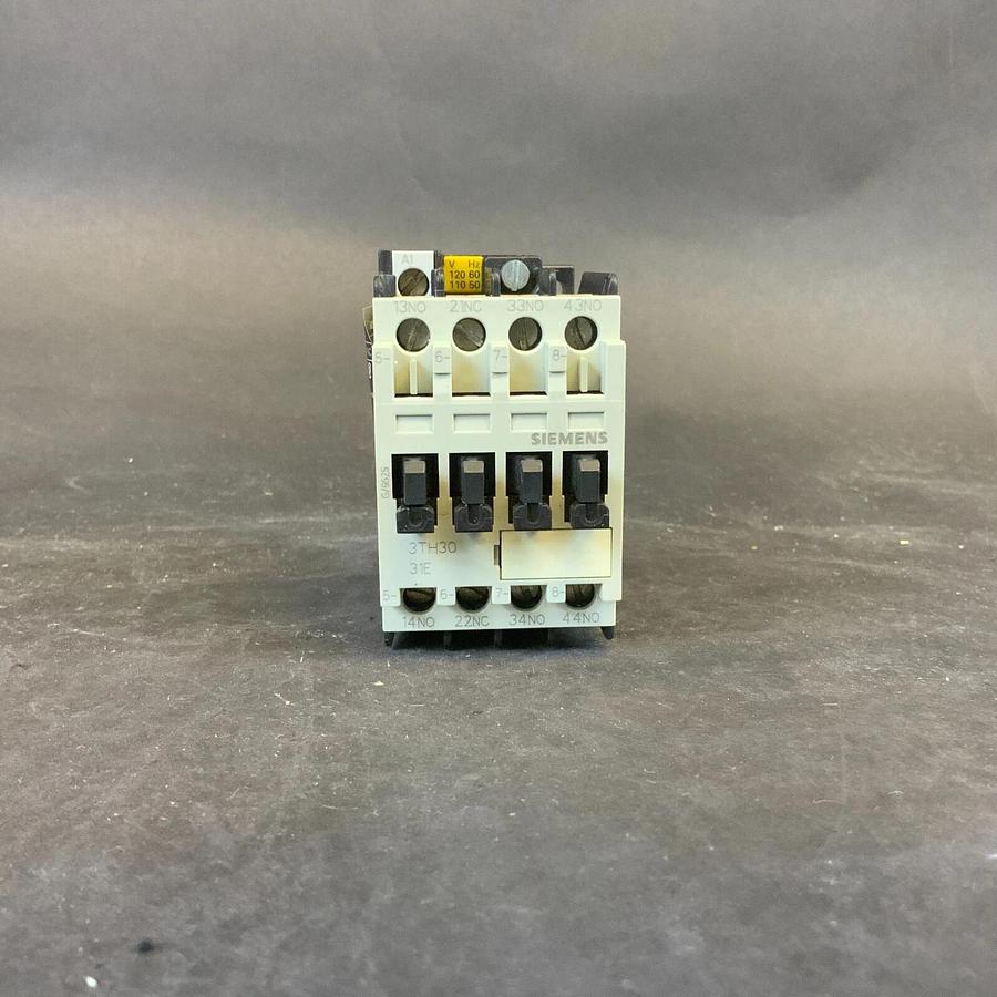 Used SIEMENS 3TH3031-0A CONTACTOR ($25 OBO)