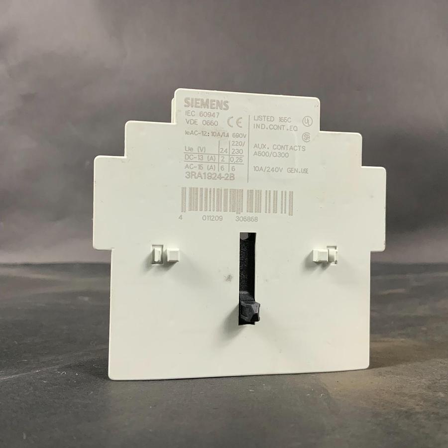 Used SIEMENS 3RA1924-2B MECHANICAL INTERLOCK ($20 OBO)