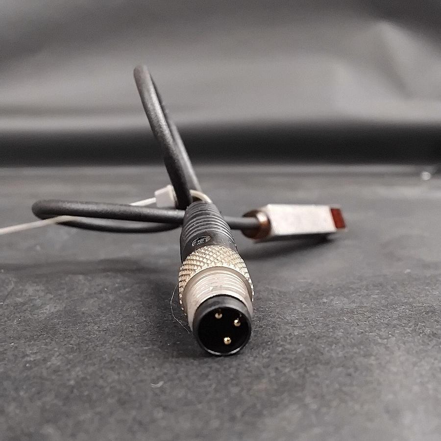 Used BALLUFF BOS Q08M-PS-KE21-00,2-S49 Photoelectric sensor  ($100 OBO)