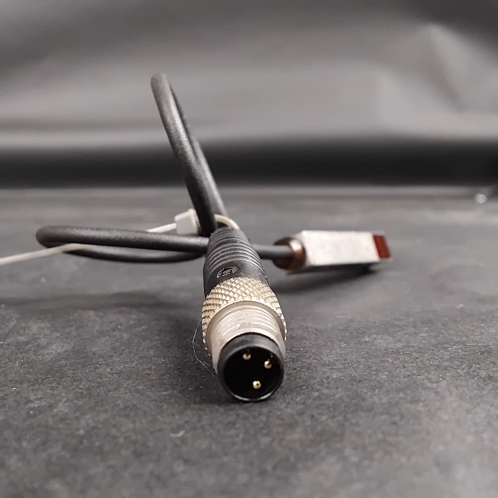 Used BALLUFF BOS Q08M-PS-KE21-00,2-S49 Photoelectric sensor  ($100 OBO)
