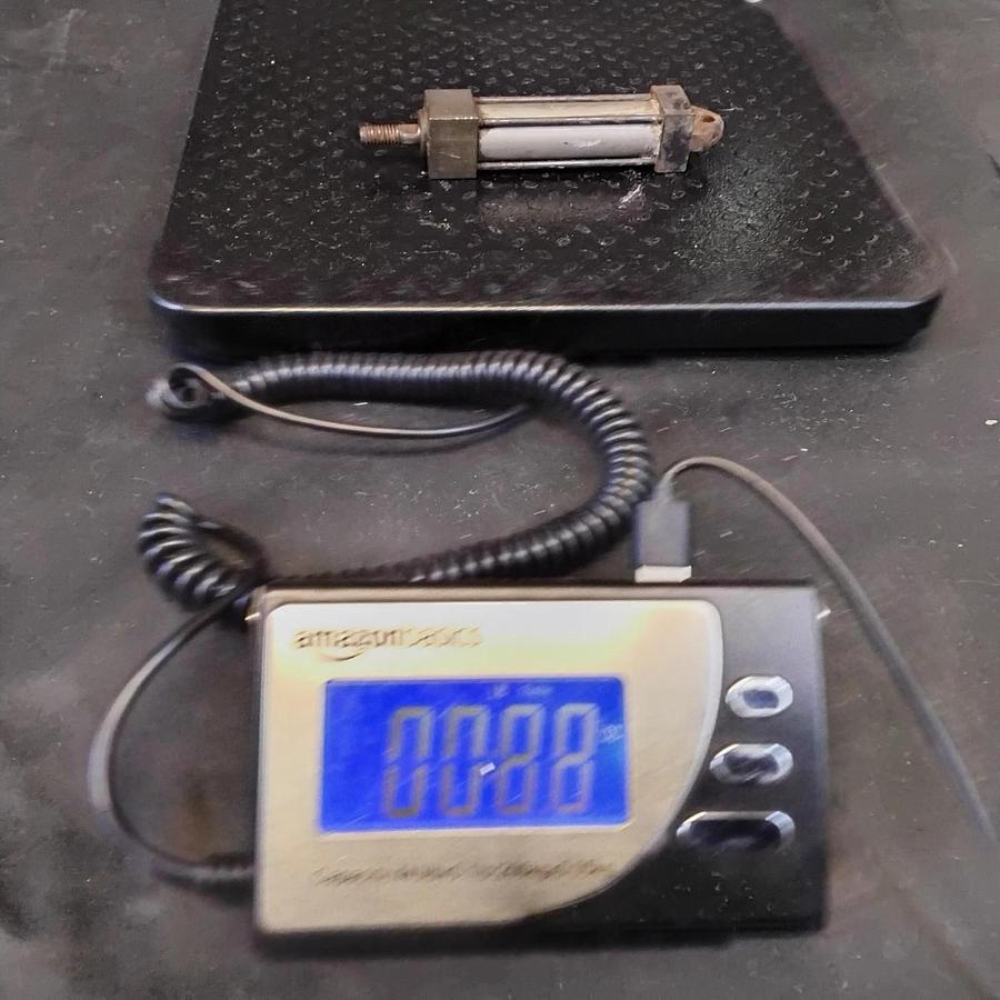 Used MOSIER INDUSTRIES PNEUMATIC AIR CYLINDER ($16 OBO)