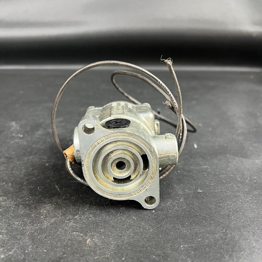 Used PARKER K065 1035 SOLENOID VALVE ($60 OBO)
