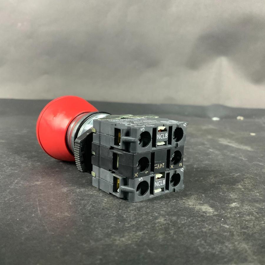 Used ALLEN BRADLEY 800F-X01L SERIES A RED PUSHBUTTON ($25 OBO)