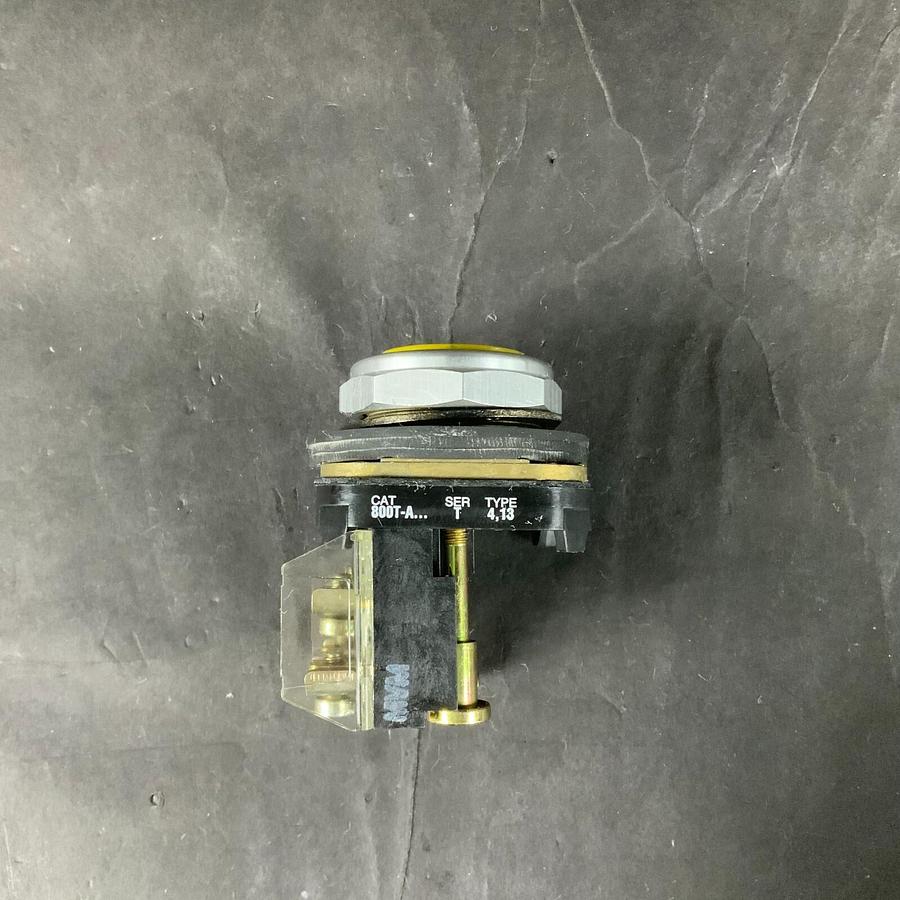 Used ALLEN BRADLEY 800T-A YELLOW PUSHBUTTON ($10 OBO)