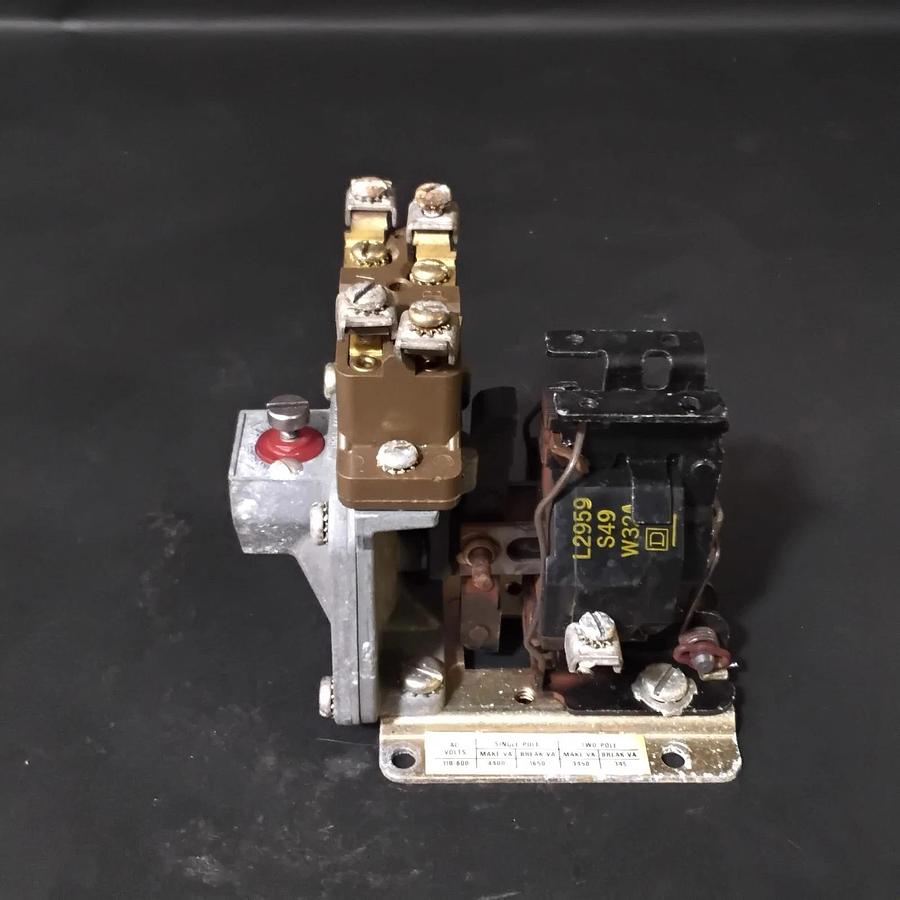Used SQUARE D 9050-AO10D PNEUMATIC TIMING RELAY ($70 OBO)