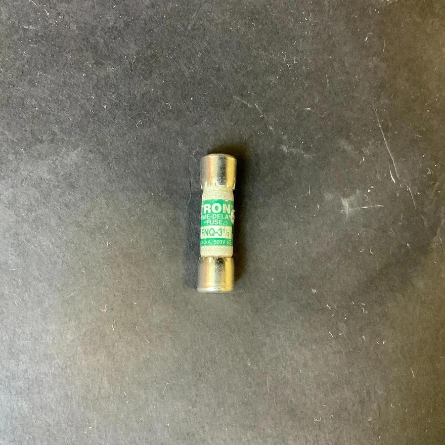 Used BUSSMANN FNQ 3-1/2 TIME DELAY FUSE ($3 OBO)