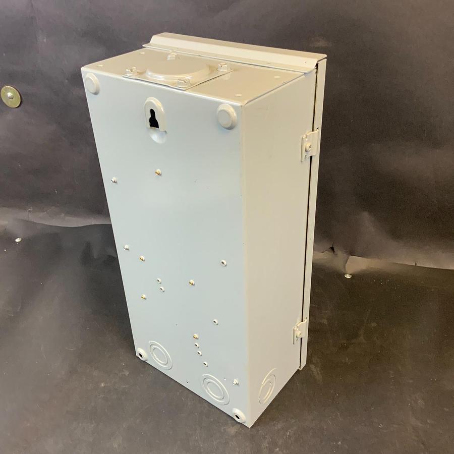 Used EATON DH221FRK HEAVY DUTY SAFETY SWITCH ($50 OBO)