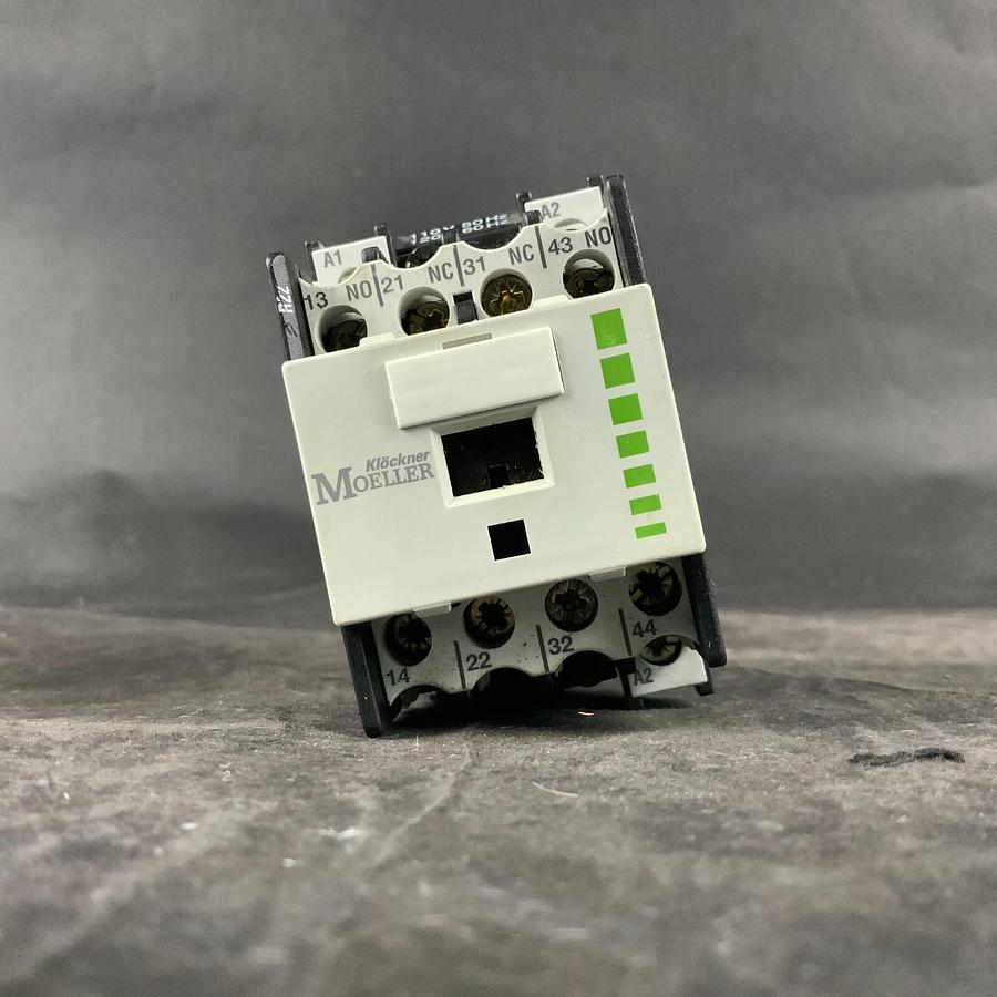 KLOCKNER MOELLER DIL R22 CONTACTOR ($25 OBO)