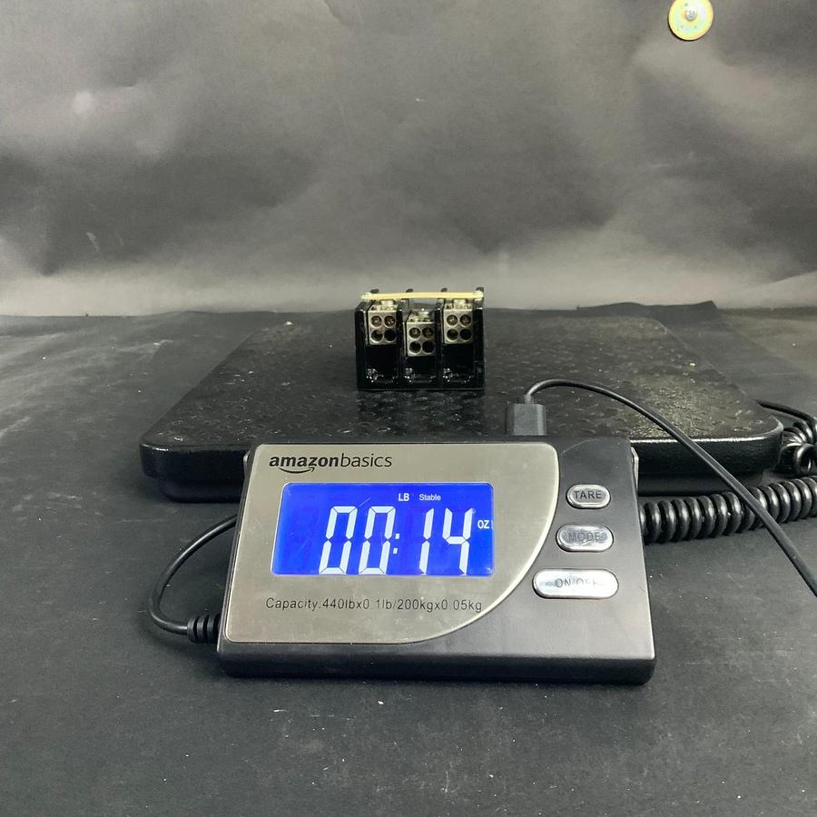Used ALLEN BRADLEY 1492-PD3C141 SER B POWER DISTRIBUTION BLOCK ($40 OBO)