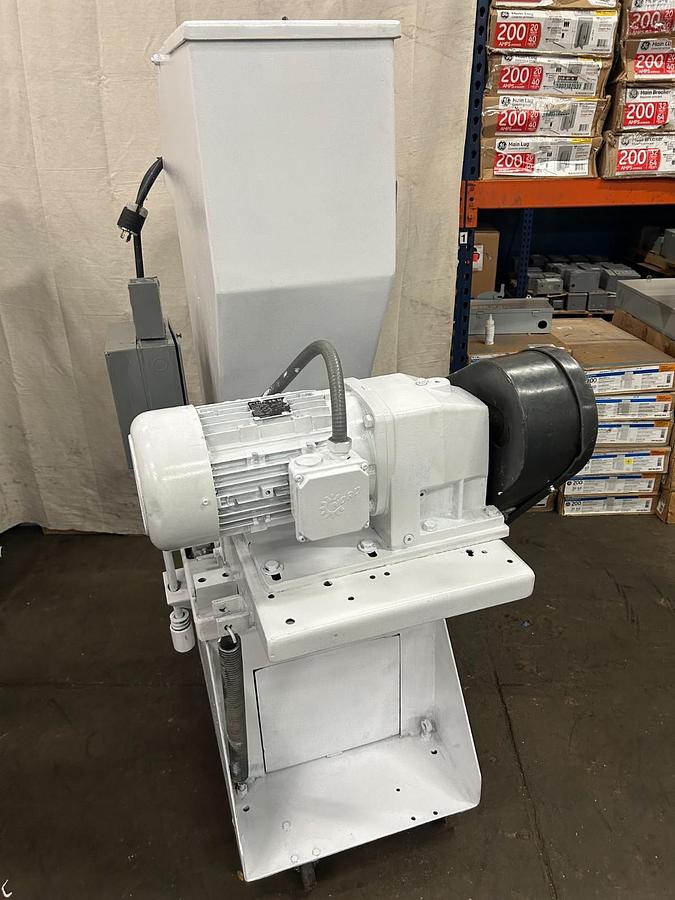 Used Nelmor Plastic Granulator G1012M1