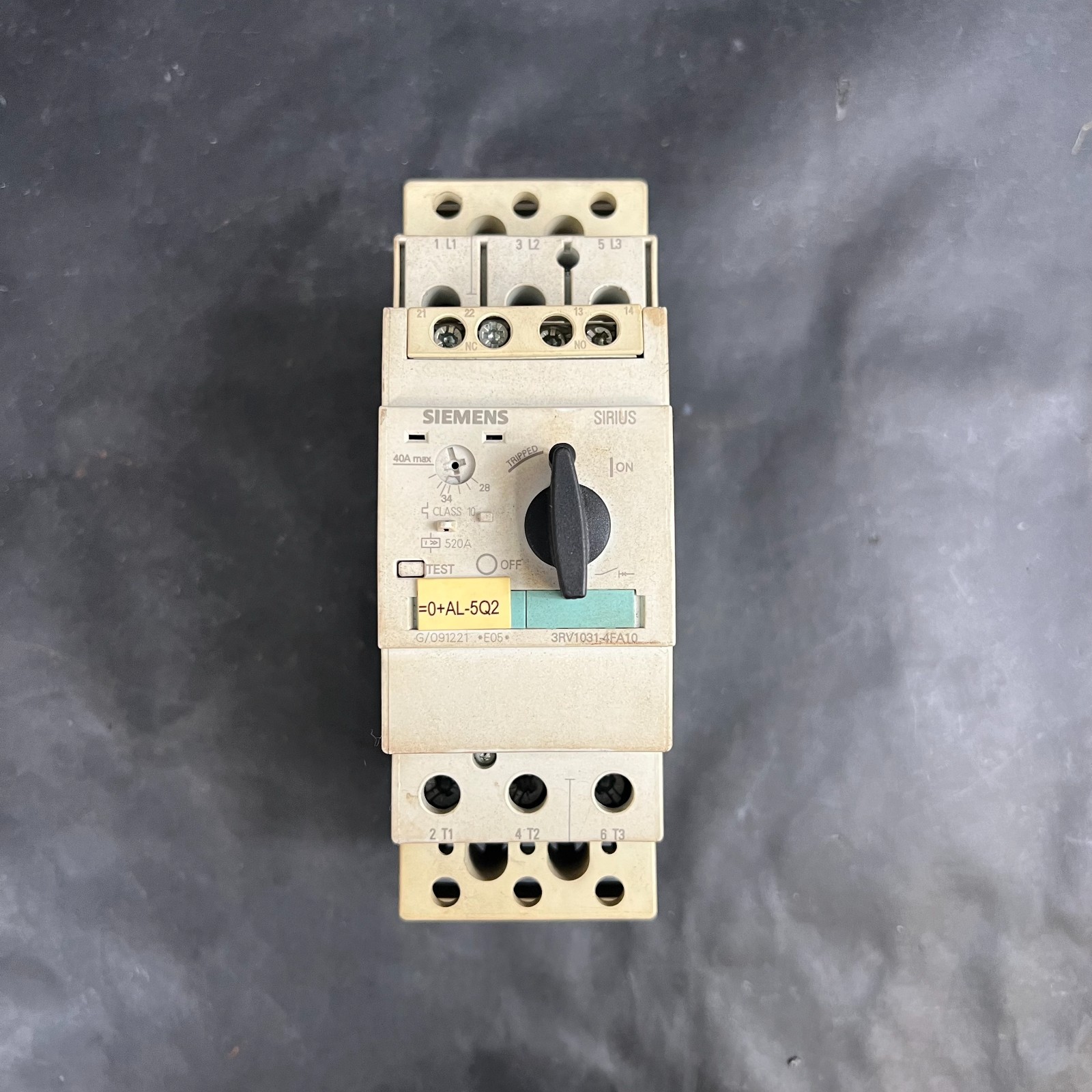 Used SIEMENS 3RV1031-4FA10 CIRCUIT BREAKER ($30 OBO)