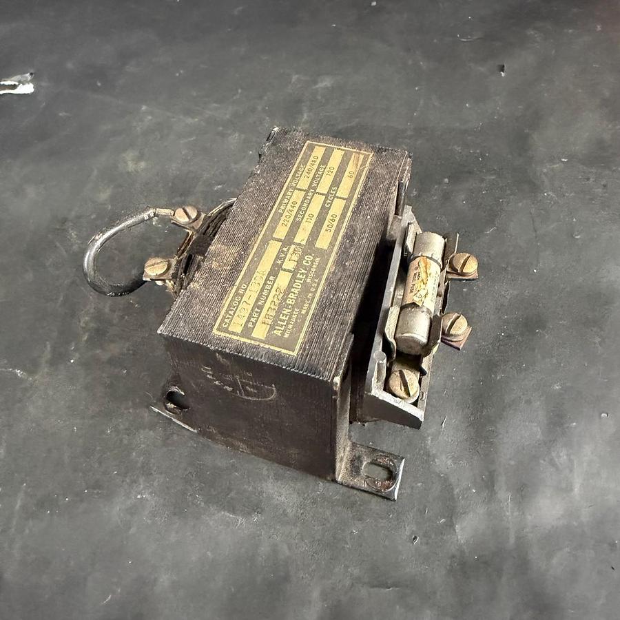 Used ALLEN BRADLEY 1497-130A TRANSFORMER