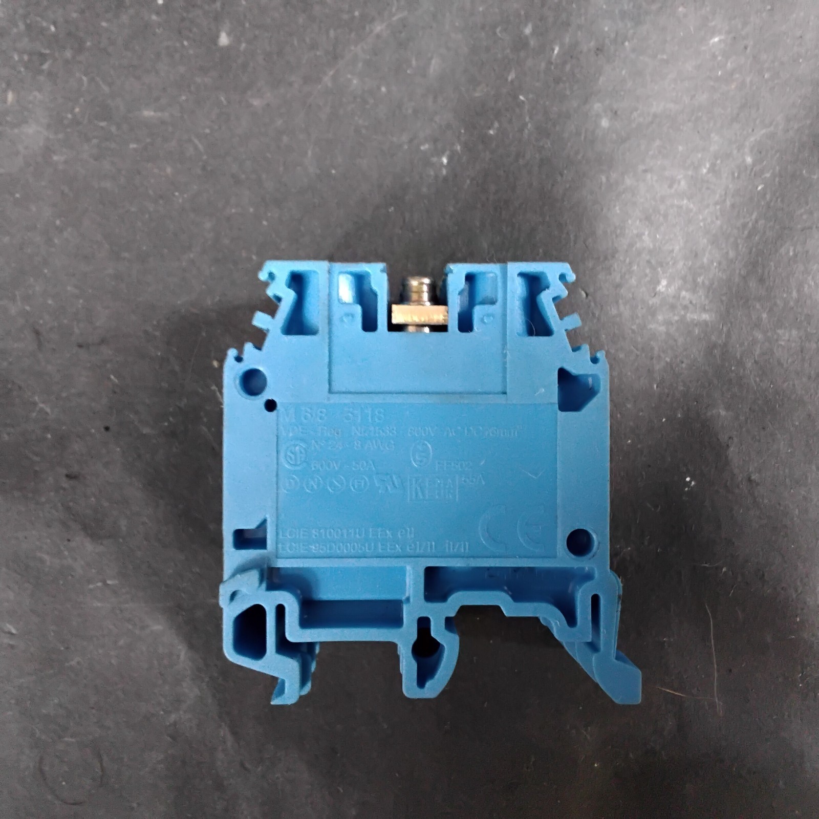Used ENTRELEC M6/8 TERMINAL BLOCK ($9 OBO)
