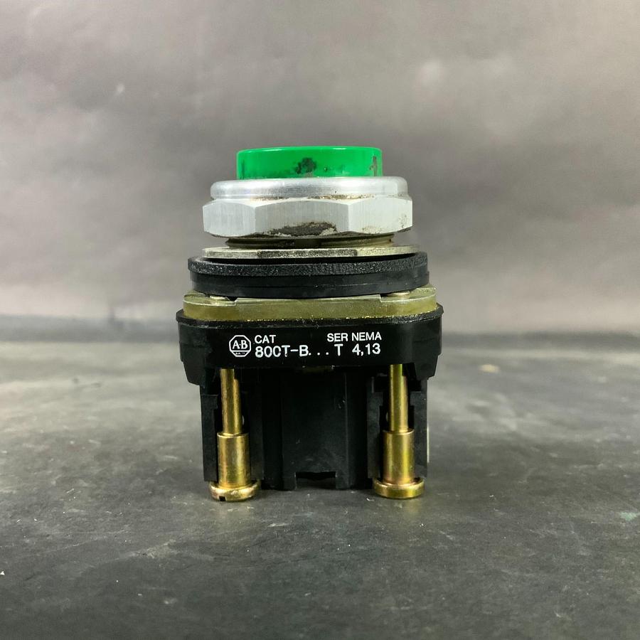 Used ALLEN BRADLEY 800T-B SER T GREEN PUSHBUTTON ($15 OBO)