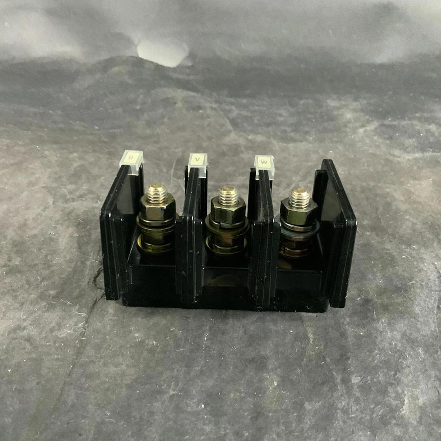 MITSUBISHI TE-K60B TERMINAL BLOCK ($20 OBO)