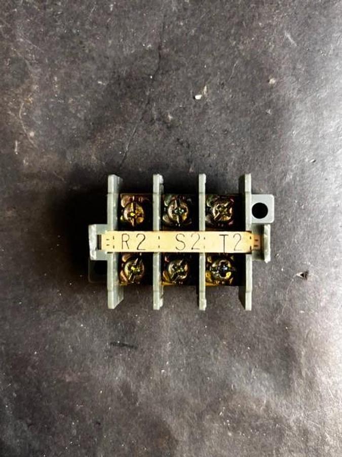 Used MITSUBISHI TE-K5.5 TERMINAL BLOCK ($3 OBO)