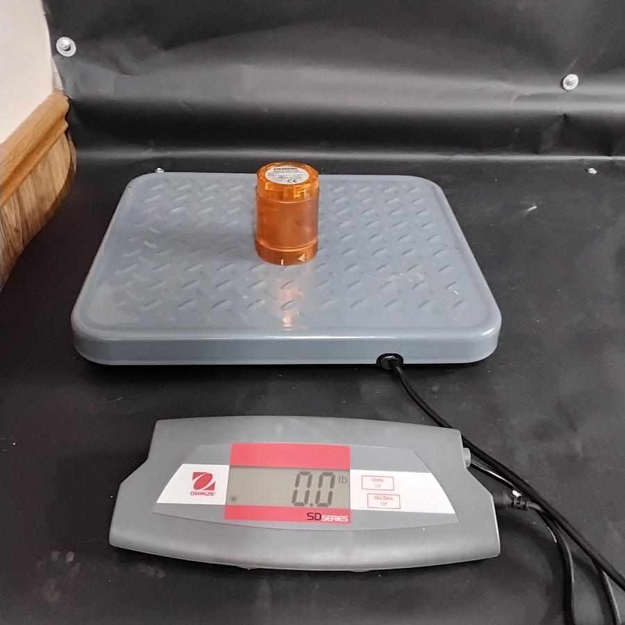 Used SIEMENS 8WD4 200-1AD ORANGE STACK LIGHT ($12 OBO)
