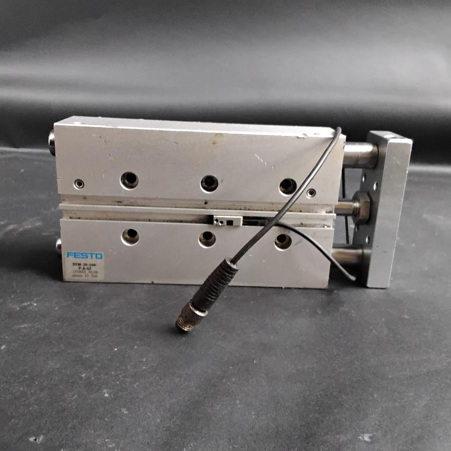 Used FESTO DFM-20-100-P-A-GF PNEUMATIC CYLINDER ($125 OBO)