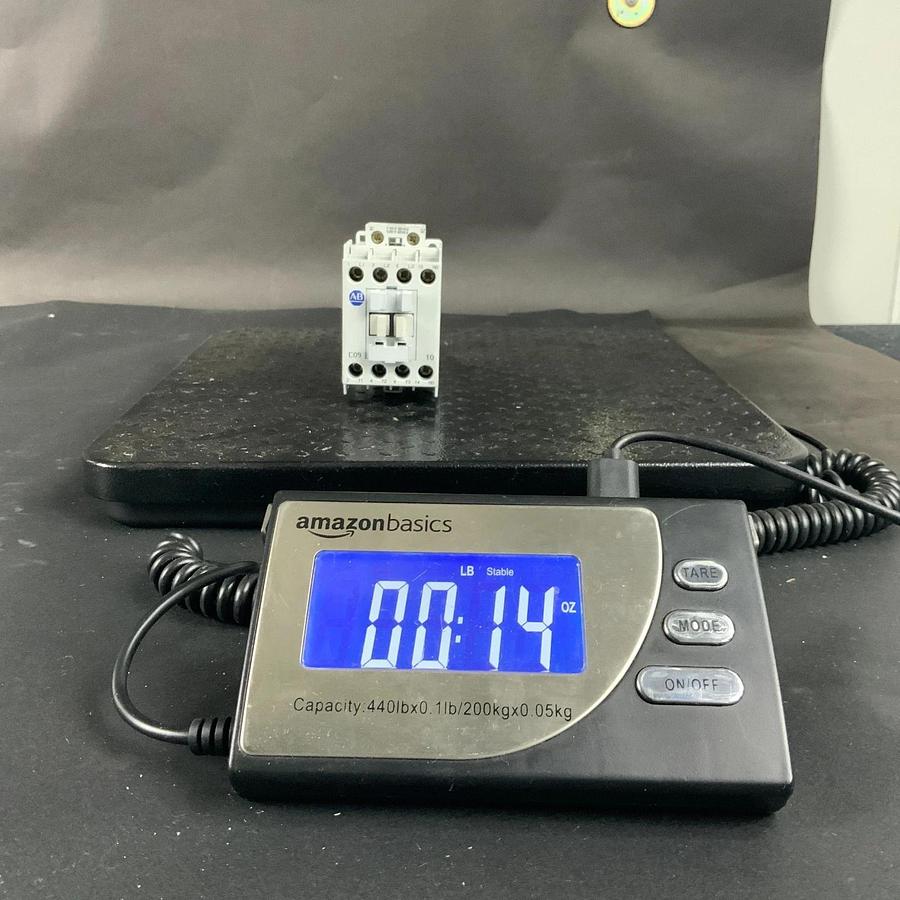 Used ALLEN BRADLEY 100-C09*10 CONTACTOR RELAY ($20 OBO)