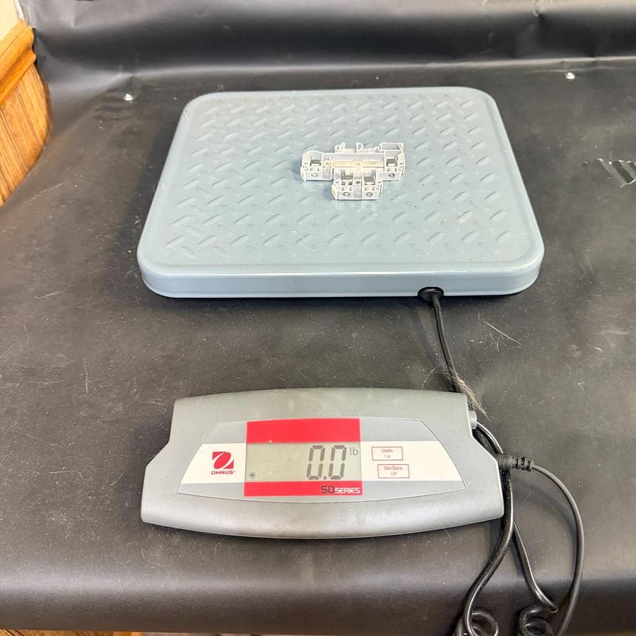 Used ENTRELEC M/8-D TERMINAL BLOCK ($5 OBO)