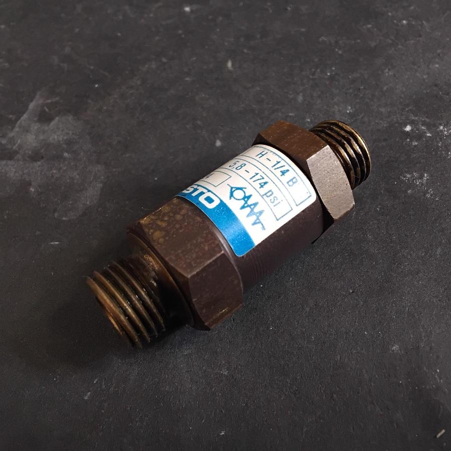 Used FESTO 11689 H-1/4-B NON-RETURN CHECK VALVE ($15 OBO)