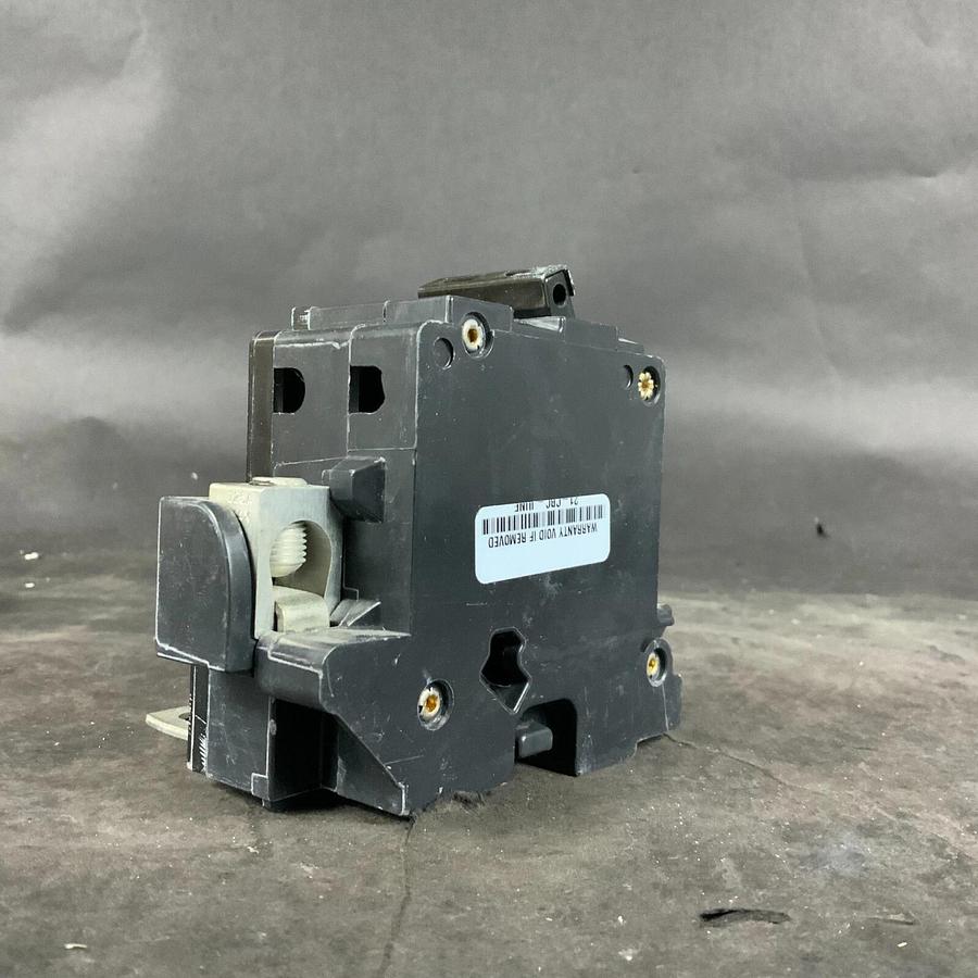 SIEMENS EQ8682 CIRCUIT BREAKER ($50 OBO)