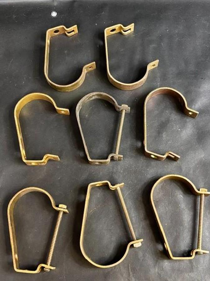 Used THOMAS & BETTS C-1492 CONDUIT HANGERS - GROUP OF 8 ($22 OBO)
