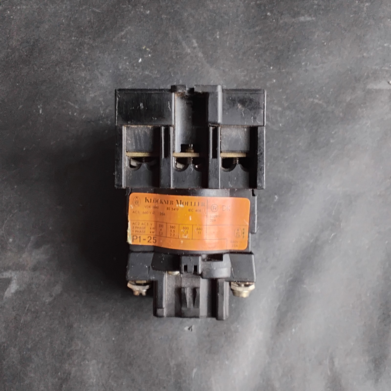 Used KLOCKNER MOELLER P1-25 DISCONNECT SWITCH ($25 OBO)