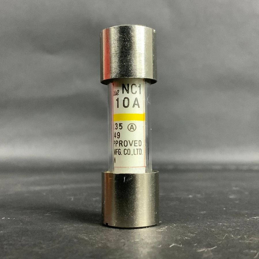 UTSUNOMIYA ELECTRIC CELLO-LITE NC1 10A FUSE ($12 OBO)